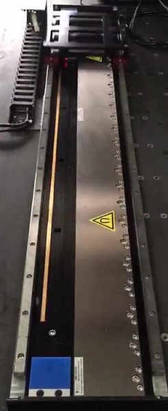 高速直線電機